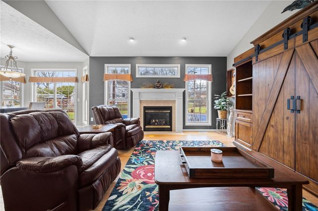 1609 Loughrea Terrace, Webster, NY 14580