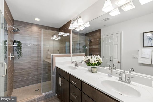 7205 BARRY LN, Elkridge, MD 21075