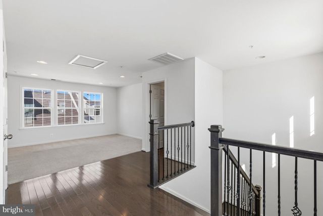 7205 BARRY LN, Elkridge, MD 21075