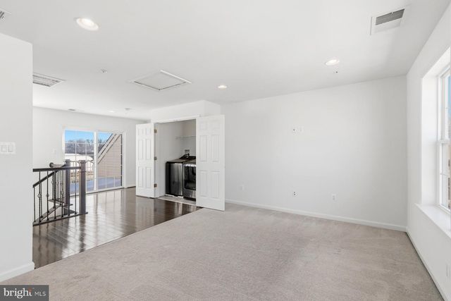 7205 BARRY LN, Elkridge, MD 21075