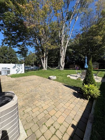 4325 GENESEE Avenue, Erie, PA 16510