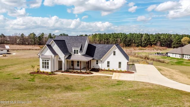 503 Clark Stables Road, Brandon, MS 39047