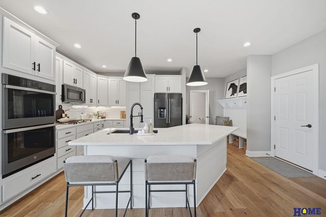 3132 Abbotsford Lane, Roca, NE 68430