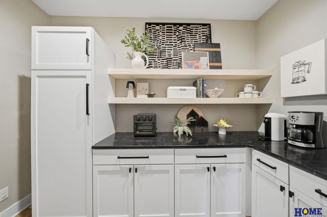 3132 Abbotsford Lane, Roca, NE 68430