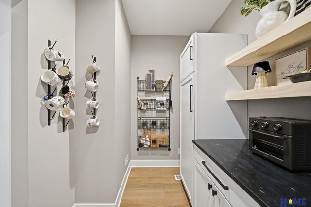 3132 Abbotsford Lane, Roca, NE 68430