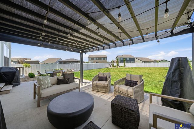 3132 Abbotsford Lane, Roca, NE 68430