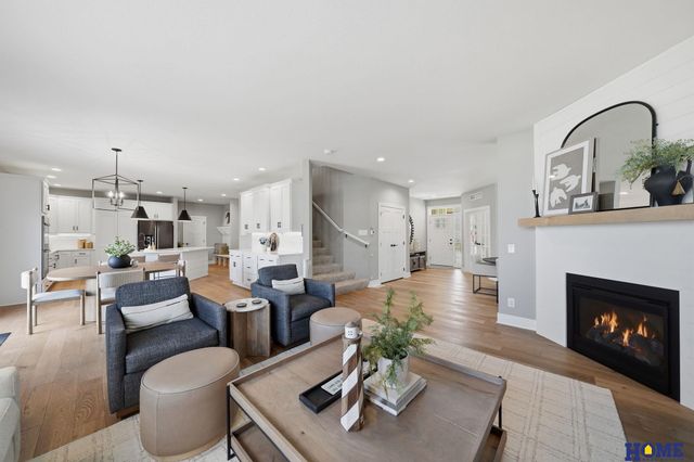 3132 Abbotsford Lane, Roca, NE 68430