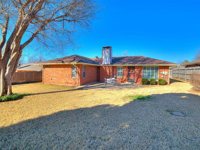 700 E 35th Street, Edmond, OK 73013