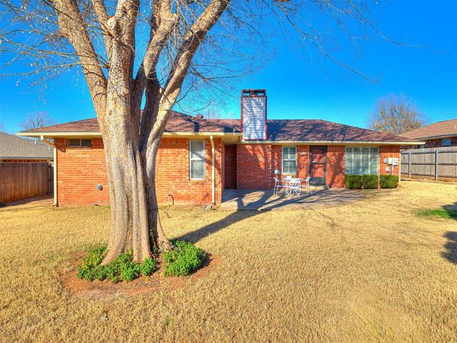 700 E 35th Street, Edmond, OK 73013