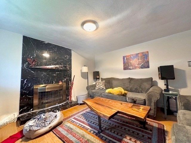 1247 Trapelo Rd, Waltham, MA 02451