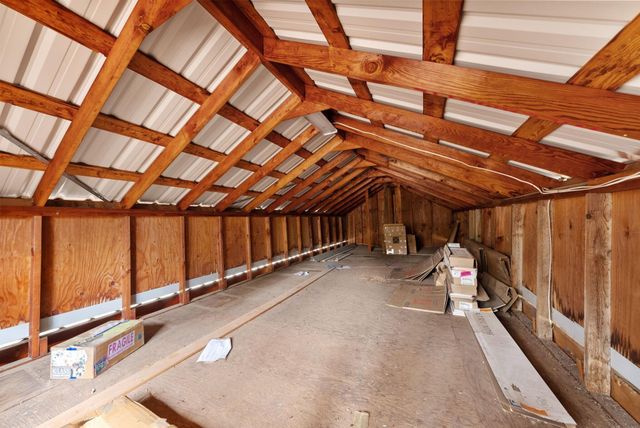 69255 Crooked Horseshoe Road, Sisters, OR 97759