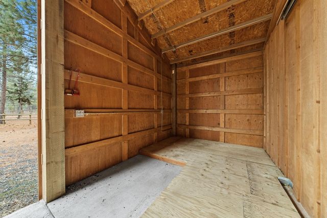 69255 Crooked Horseshoe Road, Sisters, OR 97759