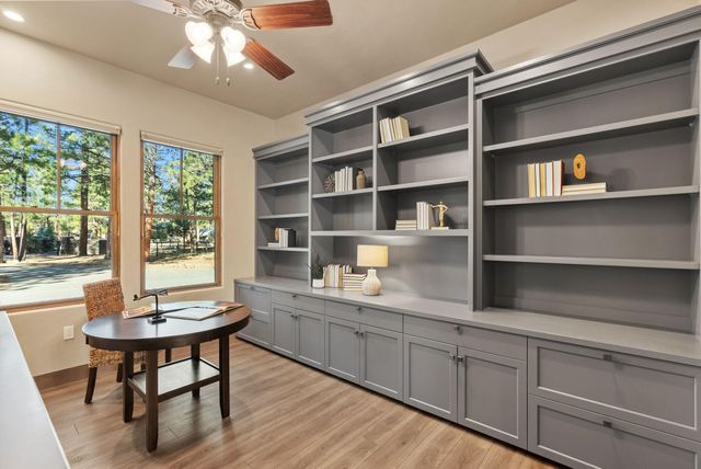 69255 Crooked Horseshoe Road, Sisters, OR 97759