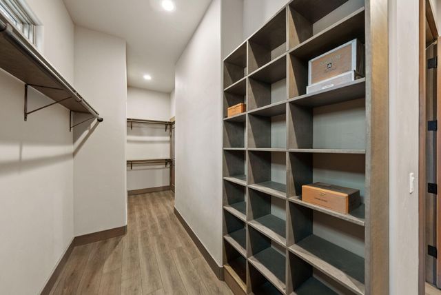 69255 Crooked Horseshoe Road, Sisters, OR 97759