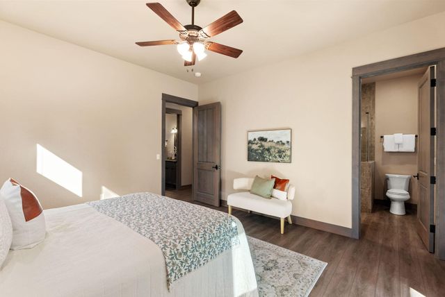 69255 Crooked Horseshoe Road, Sisters, OR 97759