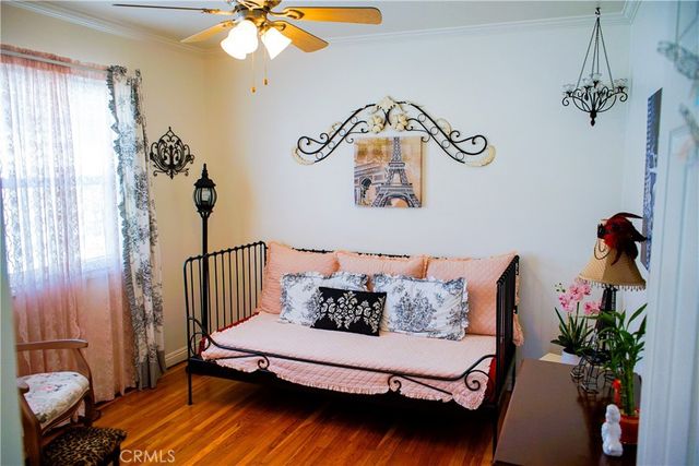 2019 Valencia, Santa Ana, CA 92706