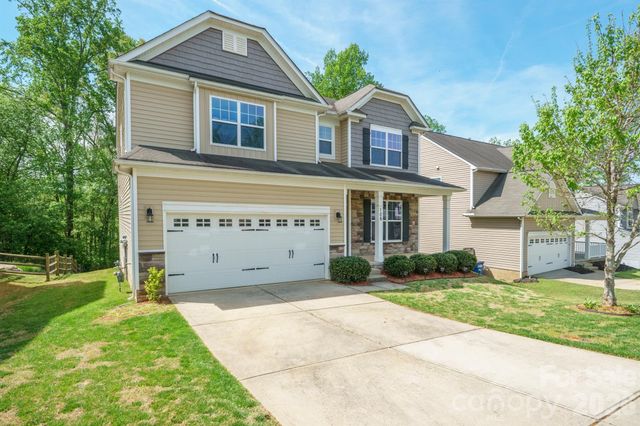 106 E Heart Pine Lane, Statesville, NC 28677