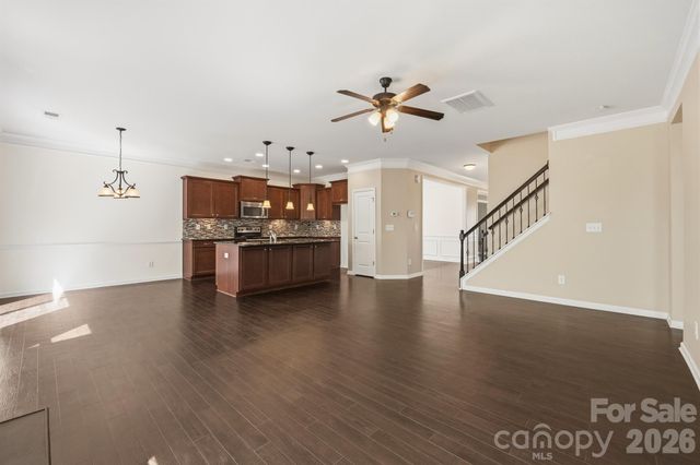 106 E Heart Pine Lane, Statesville, NC 28677