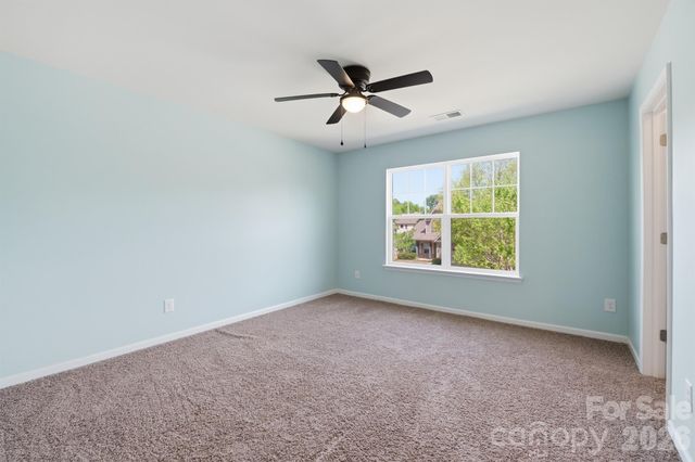 106 E Heart Pine Lane, Statesville, NC 28677