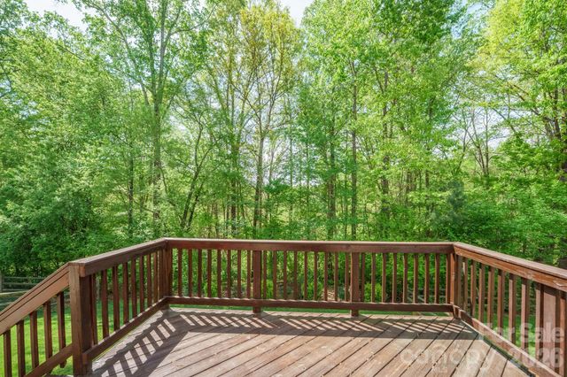 106 E Heart Pine Lane, Statesville, NC 28677
