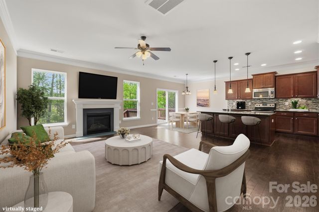 106 E Heart Pine Lane, Statesville, NC 28677