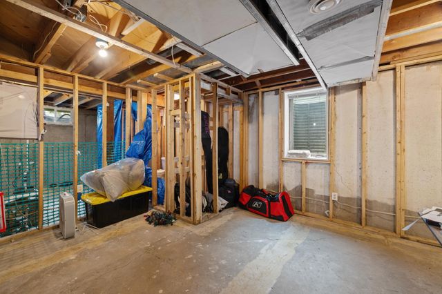 1510 6th Avenue S, Moorhead, MN 56560