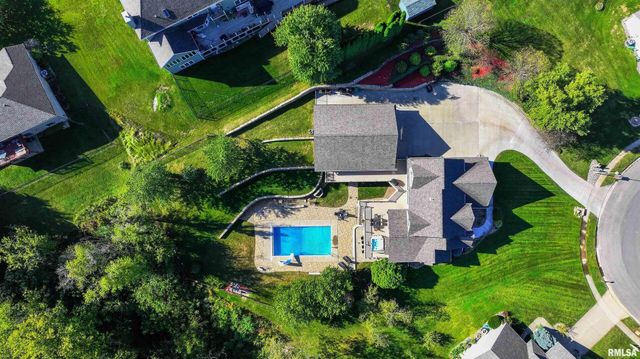 539 34th Avenue N, Clinton, IA 52732