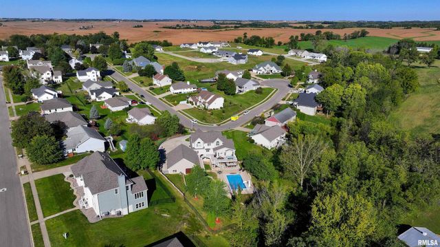 539 34th Avenue N, Clinton, IA 52732