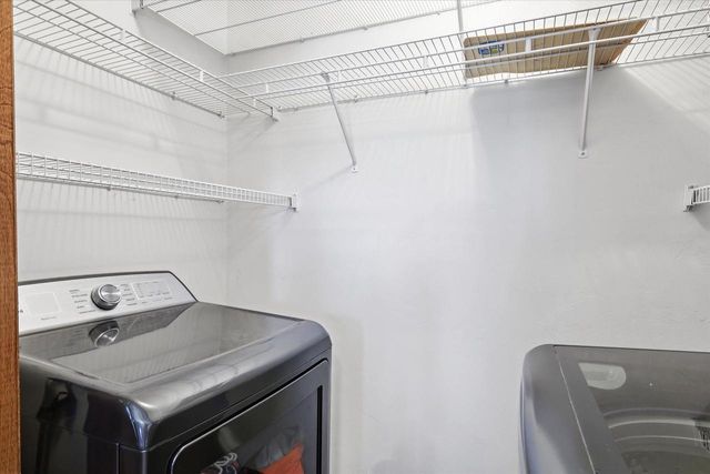 2336 HOPF LANE, De Pere, WI 54115