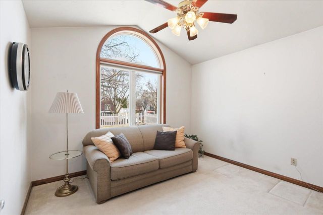 2336 HOPF LANE, De Pere, WI 54115