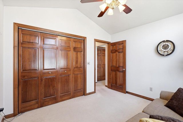 2336 HOPF LANE, De Pere, WI 54115