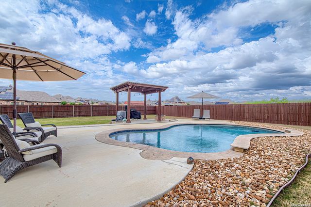 7066 Jamie Lyn, Schertz, TX 78154