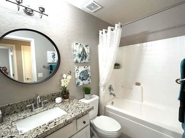 15247 W ELM Circle, Surprise, AZ 85374