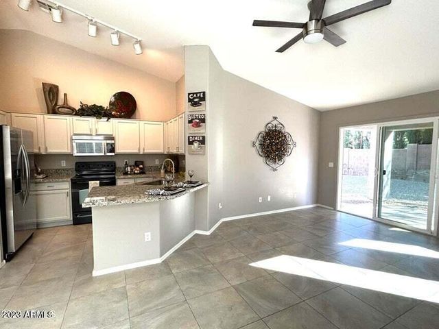 15247 W ELM Circle, Surprise, AZ 85374