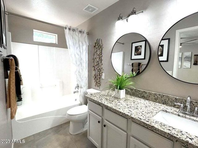 15247 W ELM Circle, Surprise, AZ 85374