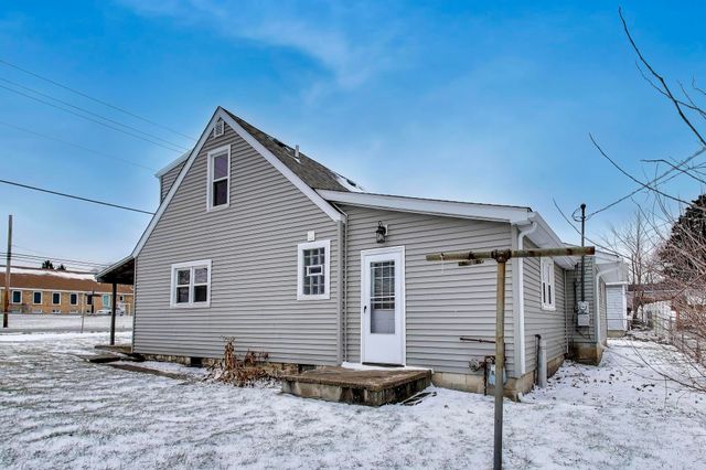 3561 Liverpool Road, Lake Station, IN 46405