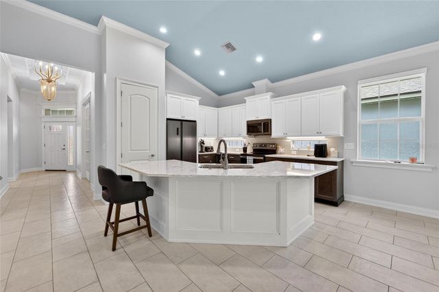 7991 LAKE JAMES BOULEVARD, Lakeland, FL 33810