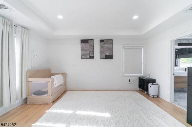 58 26Th St, Fair Lawn Boro, NJ 07410