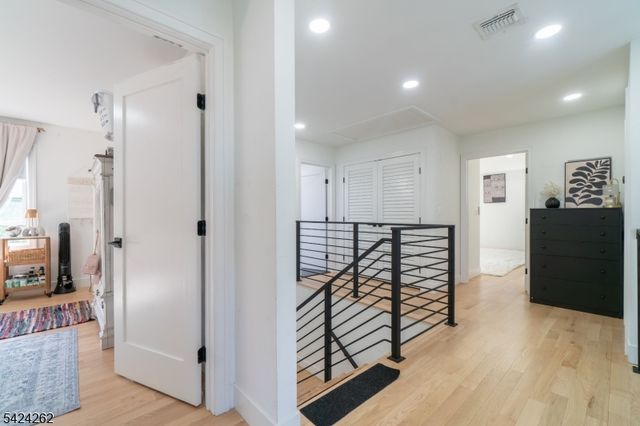 58 26Th St, Fair Lawn Boro, NJ 07410