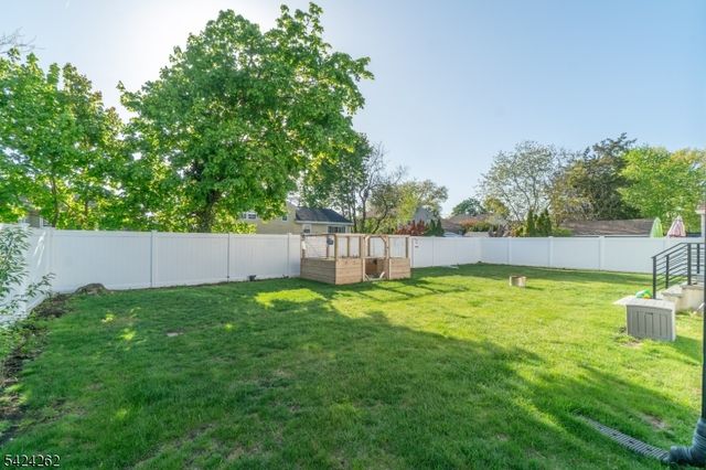 58 26Th St, Fair Lawn Boro, NJ 07410