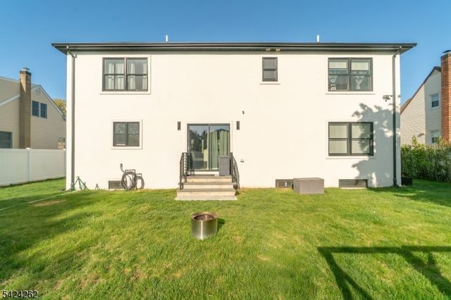 58 26Th St, Fair Lawn Boro, NJ 07410