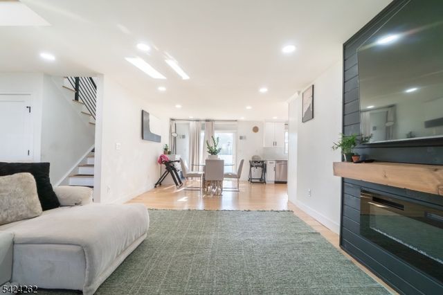 58 26Th St, Fair Lawn Boro, NJ 07410