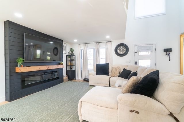 58 26Th St, Fair Lawn Boro, NJ 07410