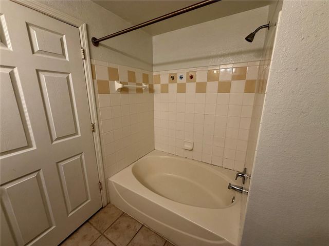 3213 GREENWICH VILLAGE BOULEVARD 104, Orlando, FL 32835