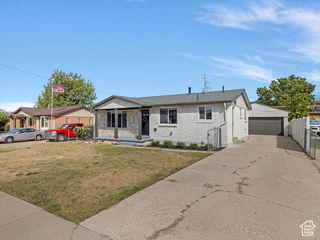 131 E 475 N, North Salt Lake, UT 84054