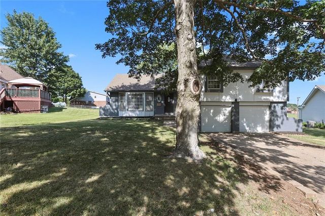 12941 Fuller Avenue, Grandview, MO 64030