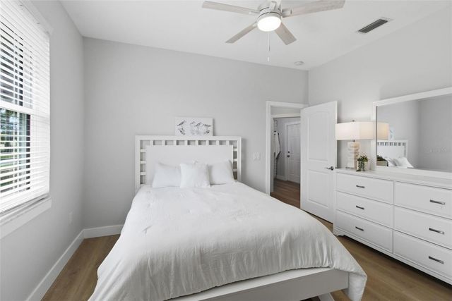 2278 VINTAGE STREET, Sarasota, FL 34240