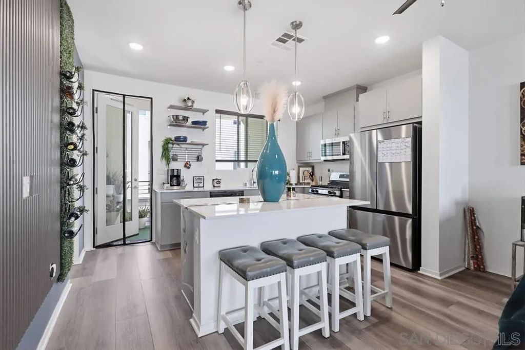 5474 Seacliff Pl 36, San Diego, CA 92154