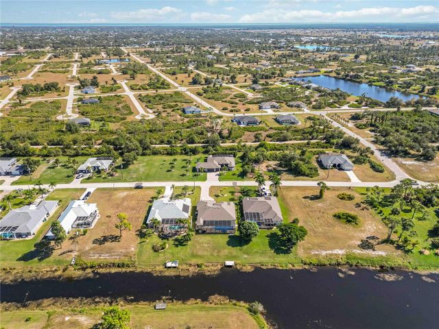 959 BOUNDARY BOULEVARD, Rotonda West, FL 33947