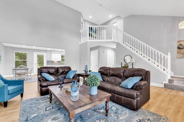 6615 Burbank Place, Westerville, OH 43082